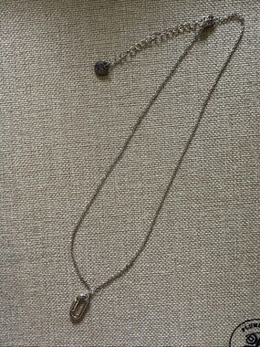 Plunder Silver Carabiner Pendant Necklace - Minimal Women's Jewelry